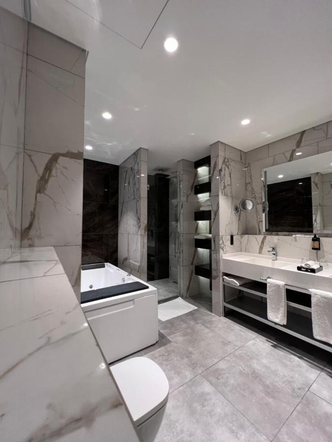 Wyndham Garden 5*