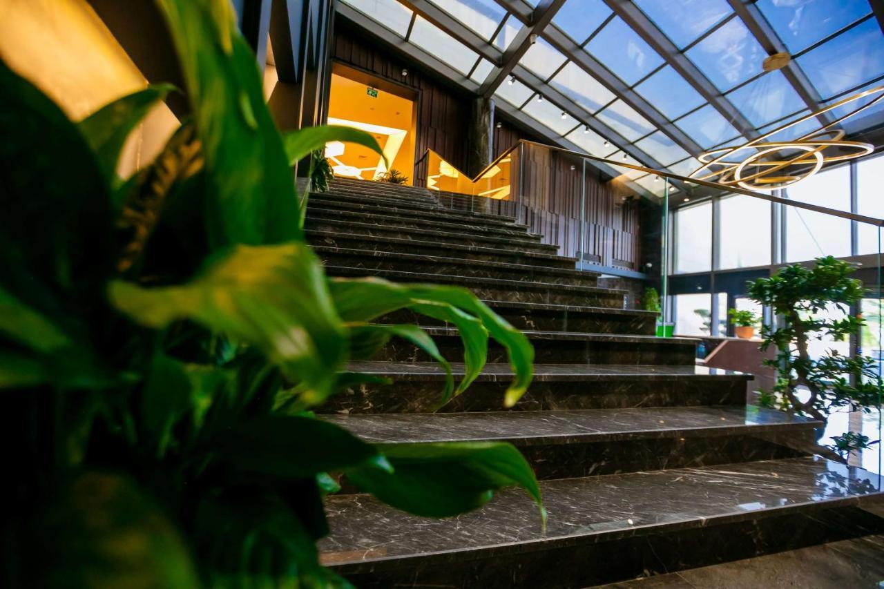 Wyndham Garden होटल 5*
