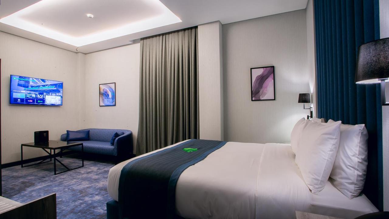 होटल Wyndham Garden Baku