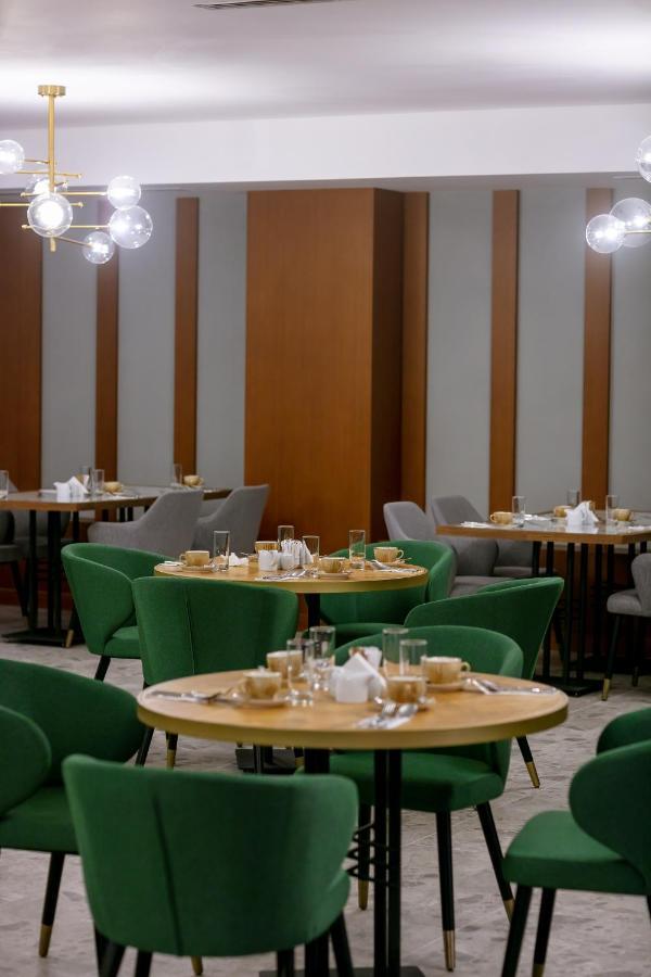 Wyndham Garden 5*